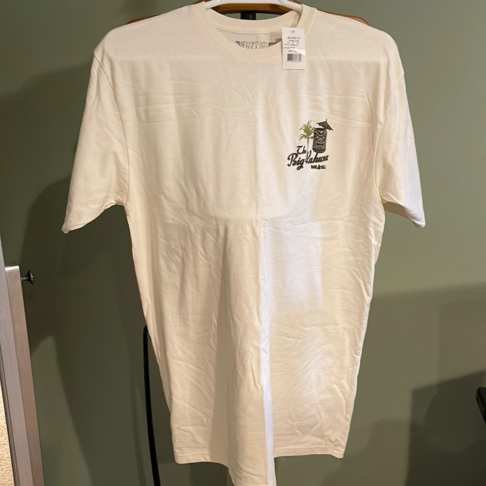 Mens NWT XL T-Shirt